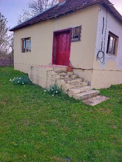 76 ari placa, sa dve kuće, 10km od Banje Vrujci