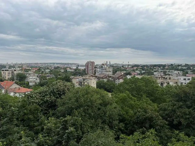Voždovac, 2.0, namešten
